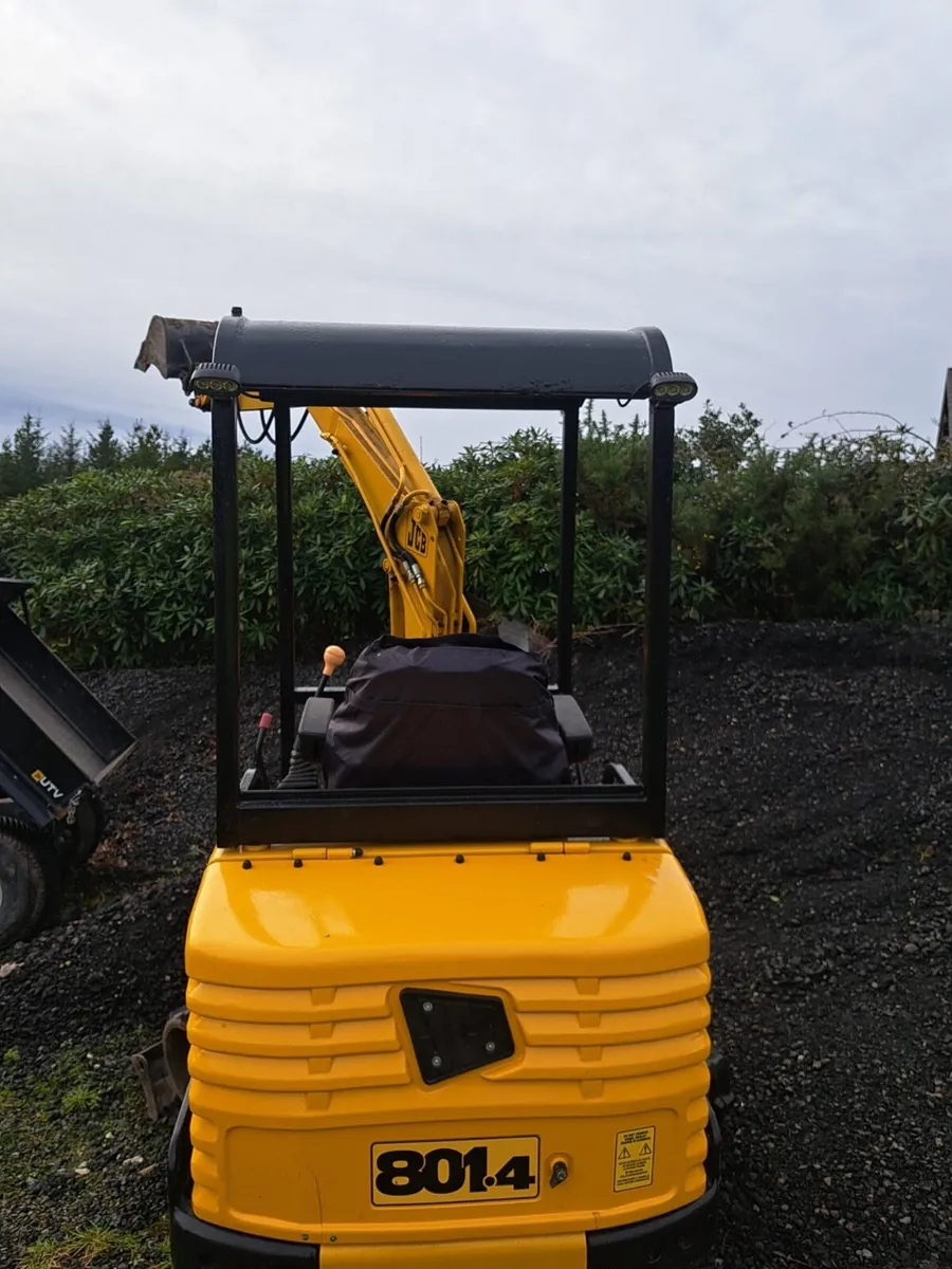 JCB 801.4 (FULLY RECONDITIONED) - Image 2