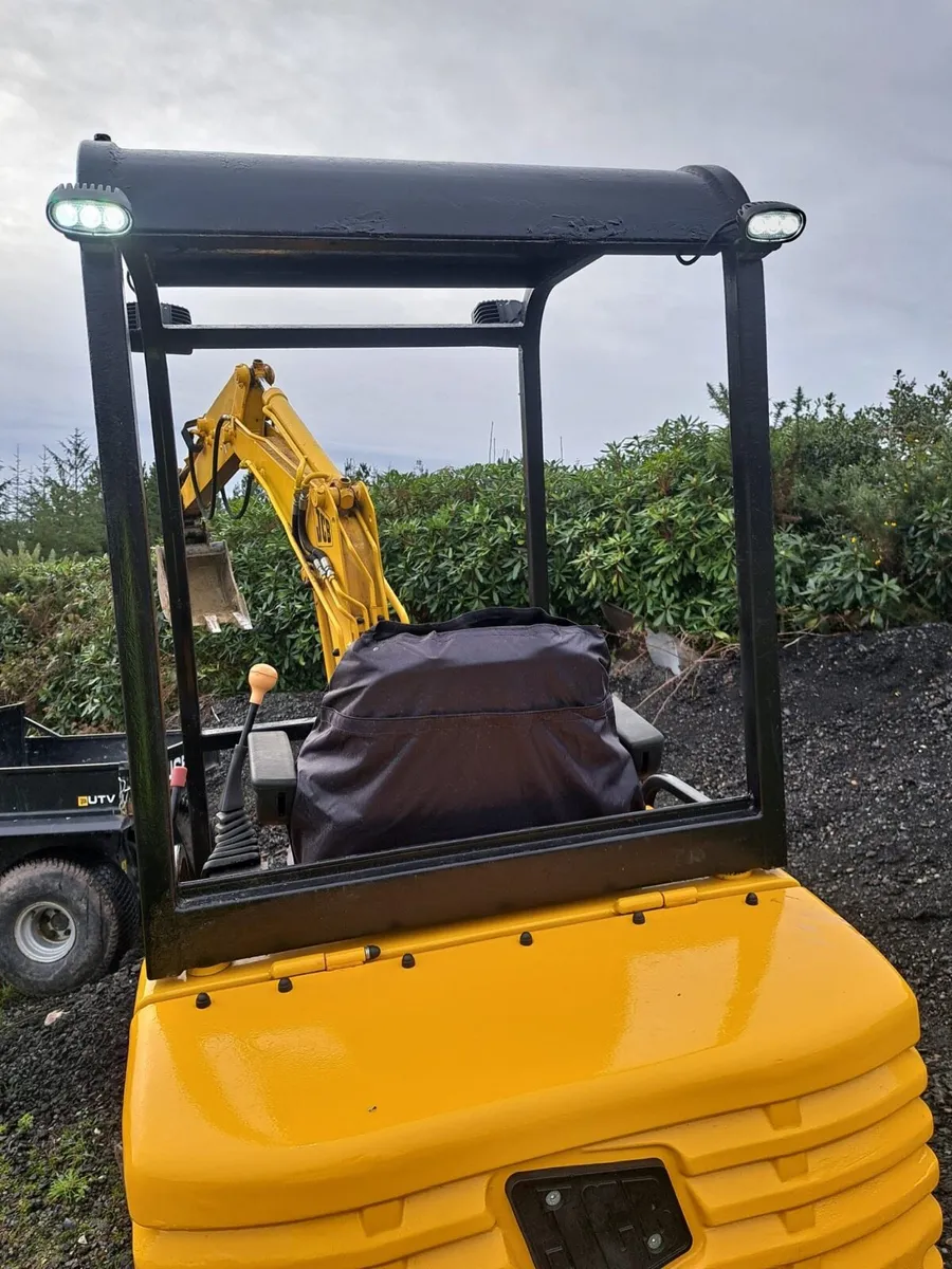 JCB 801.4 (FULLY RECONDITIONED) - Image 4
