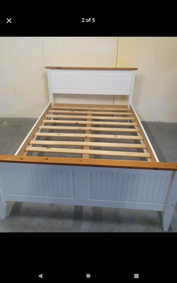 Bedroom set - Image 1