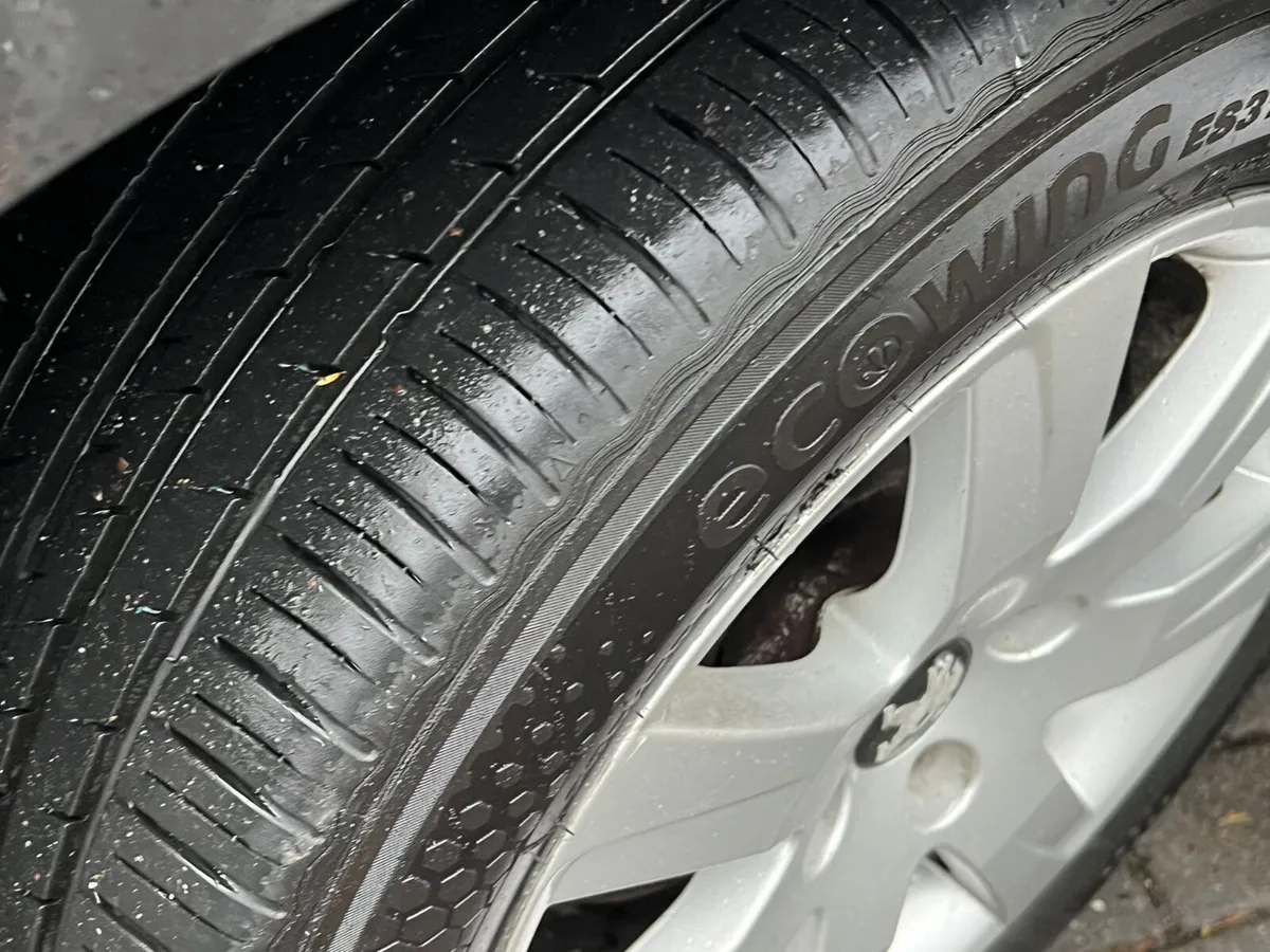 Peugeot 308 2011 1.6 HDI new nct 10/26 tax 6/26 - Image 4