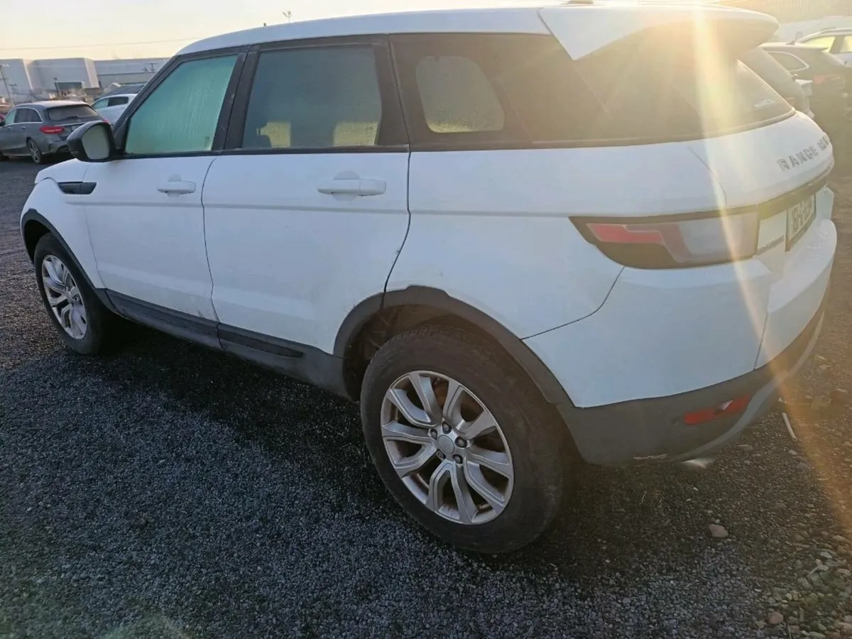 Range Rover Evoque - Image 3