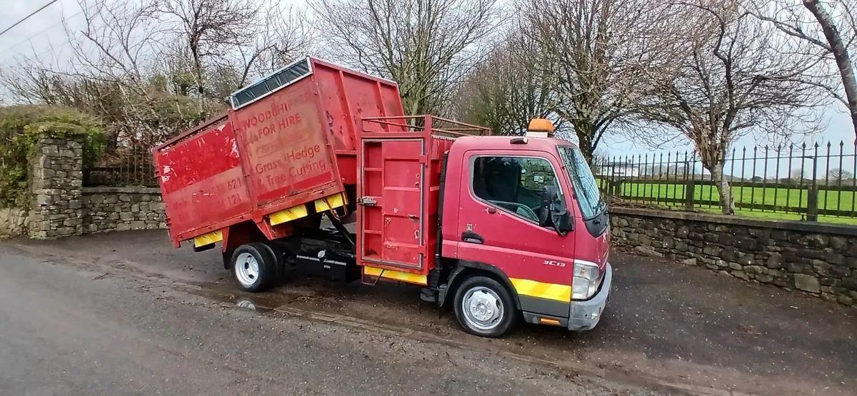 06 Mitsubishi canter tipper Test 11-26. Tax 6-26 - Image 1