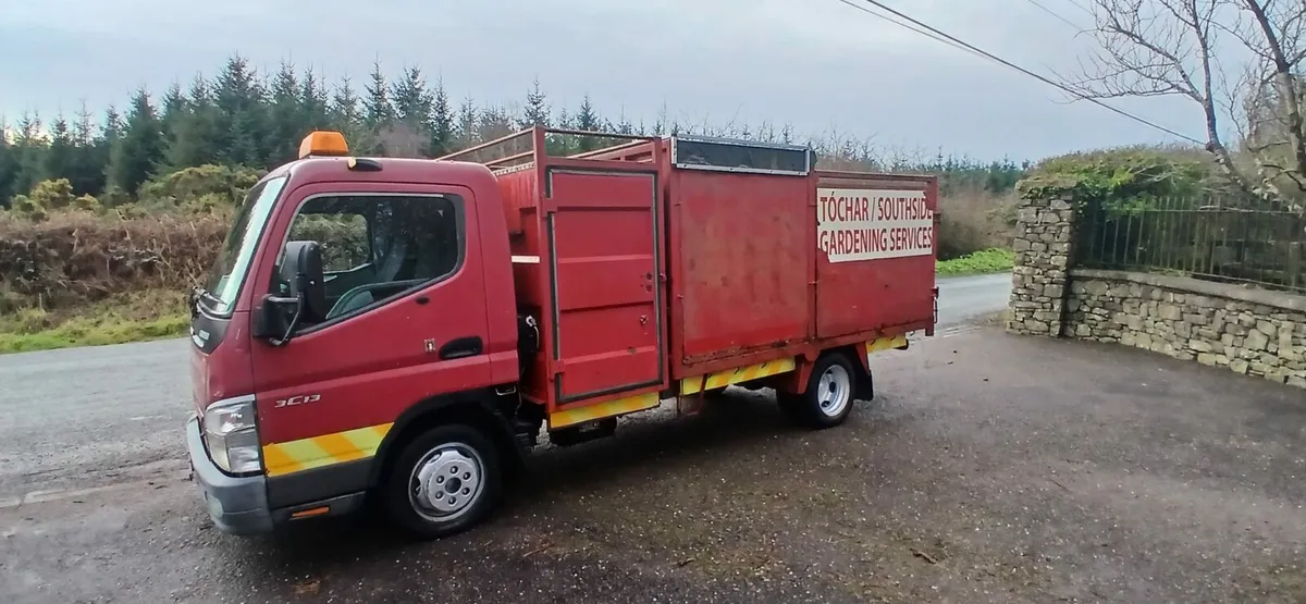 06 Mitsubishi canter tipper Test 11-26. Tax 6-26 - Image 4