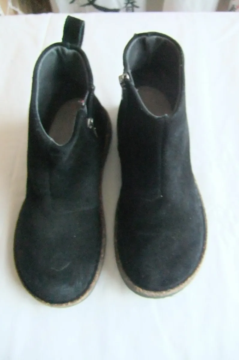 Birkenstock Melrose Black Suede Chelsea Boots 36 - Image 4