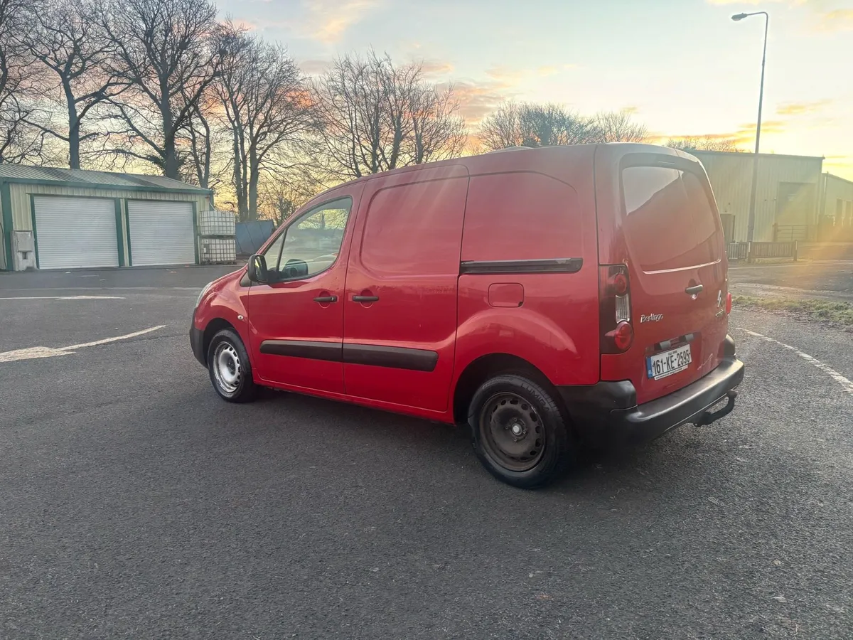 2016 CITREON Berlingo 3 seater - Image 3