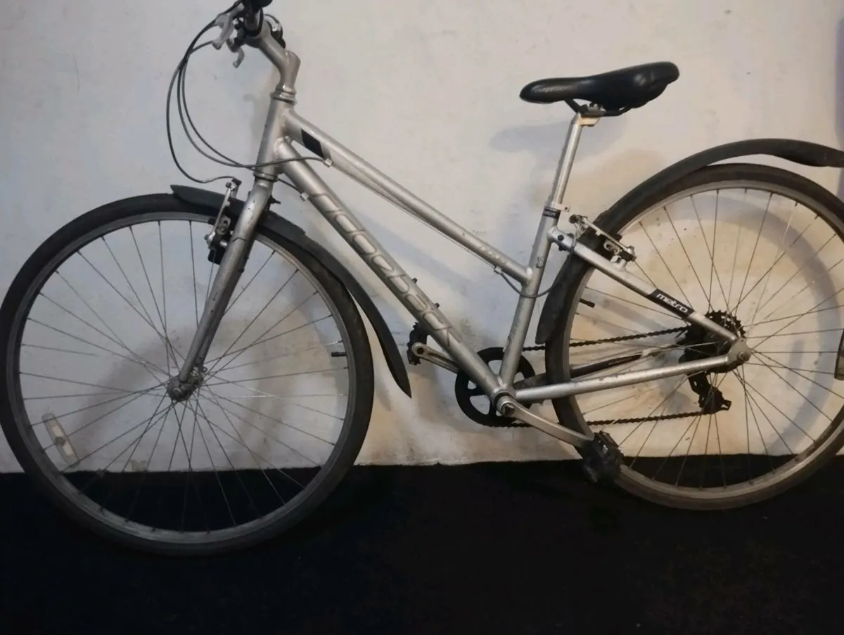 Ladies 28inch hybrid - Image 2