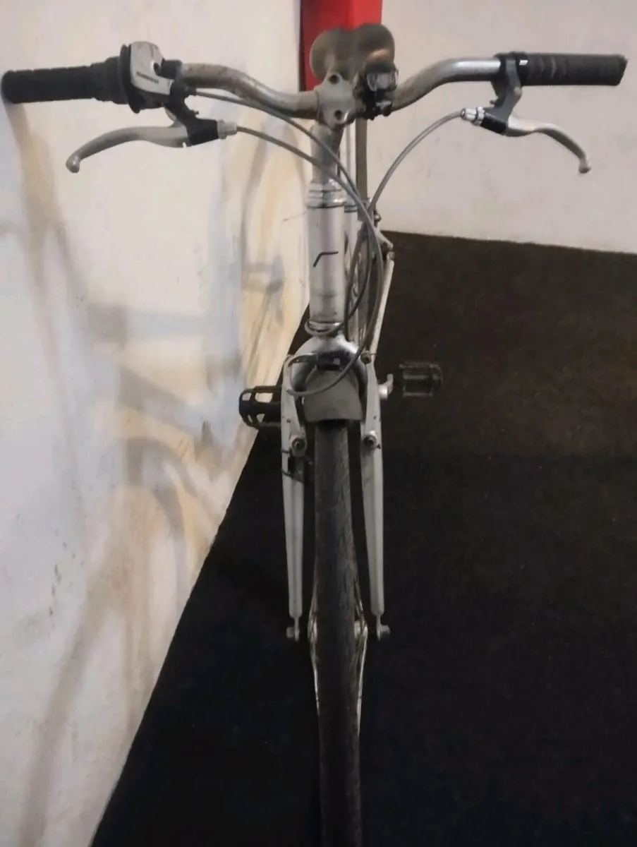 Ladies 28inch hybrid - Image 3