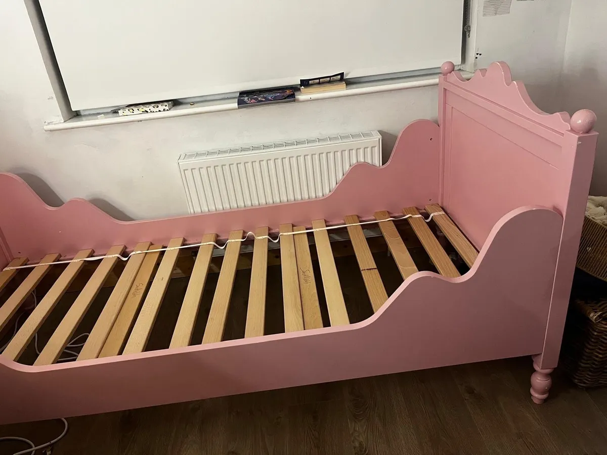 Young girls French style  pink princess bed - Image 4