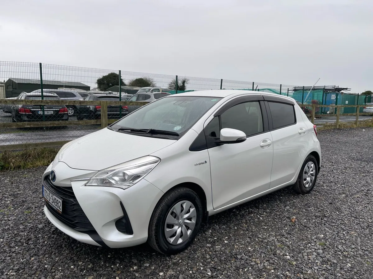 Toyota Vitz 2017 Petrol Hybrid - Image 3