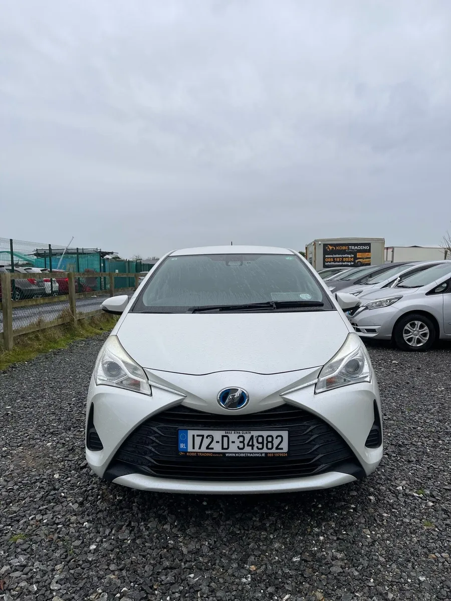 Toyota Vitz 2017 Petrol Hybrid - Image 4