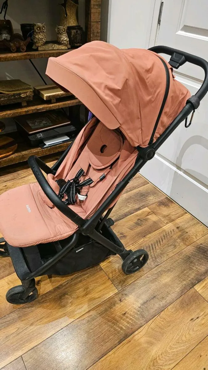 Zummi Stroller for sale - Image 1