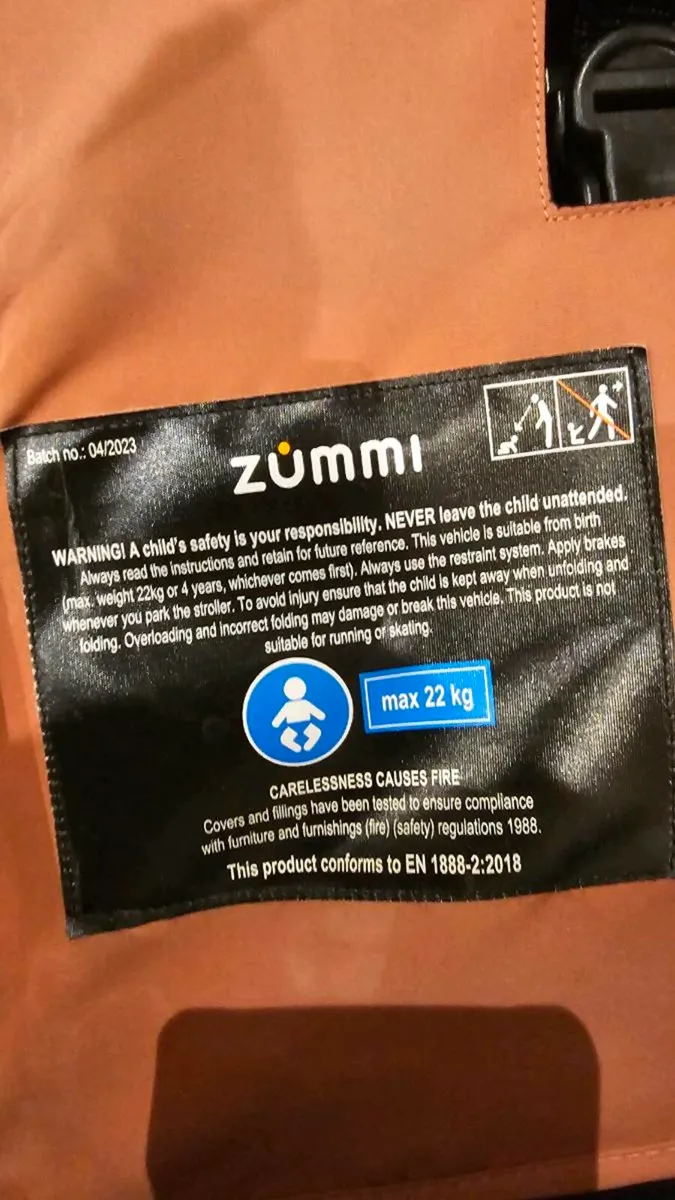 Zummi Stroller for sale - Image 3