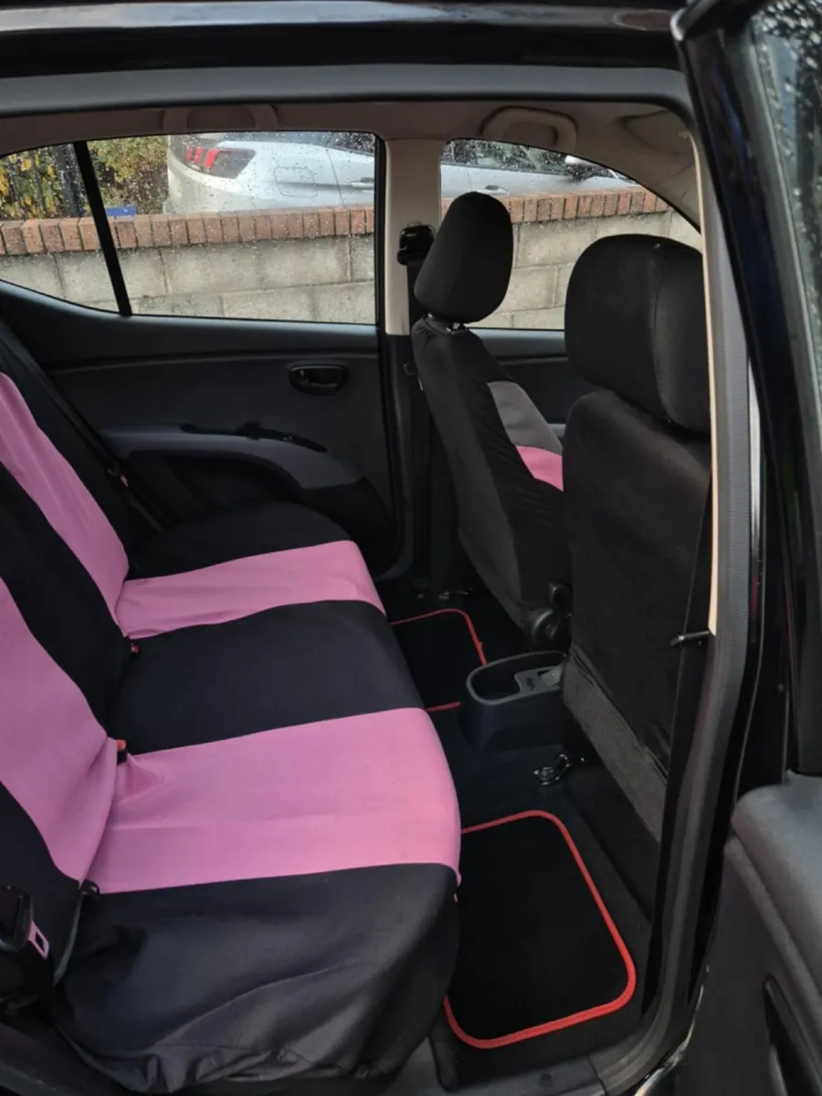 Hyundai i10 2012 - Image 2