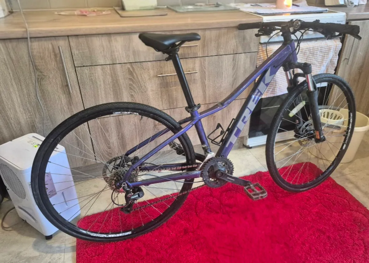 TREK DUAL SPORT 2 WOMEN'S 2021
HYDRAULIC BRAKE DIS - Image 2