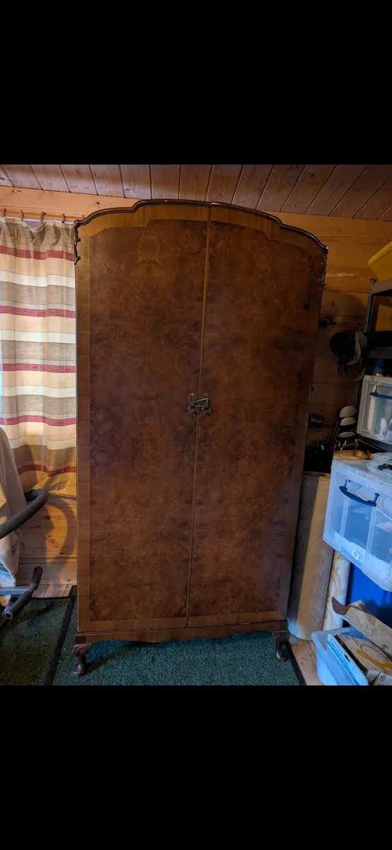 Vintage wardrobe - Image 1
