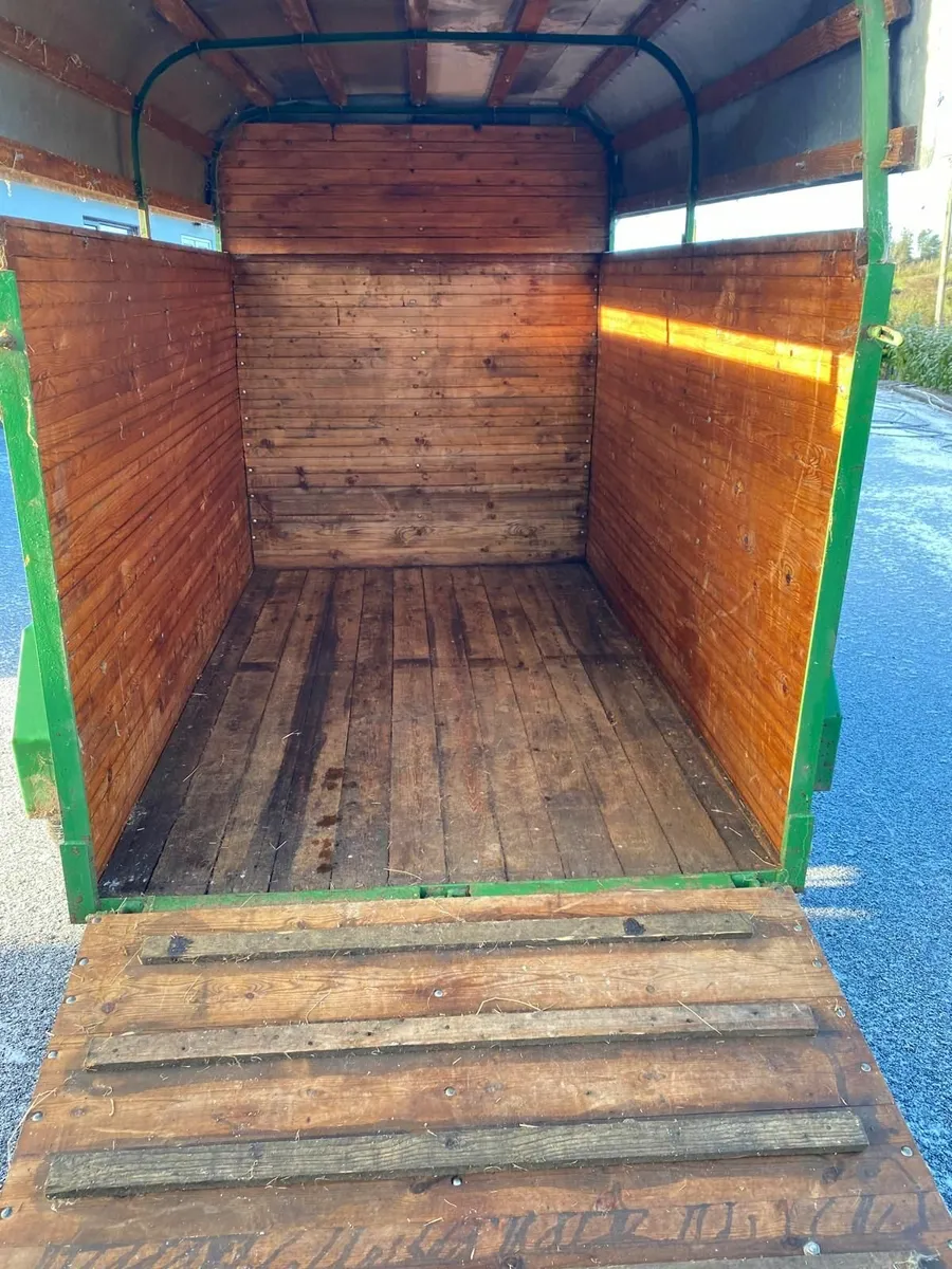Single cow cattle trailer - Image 2