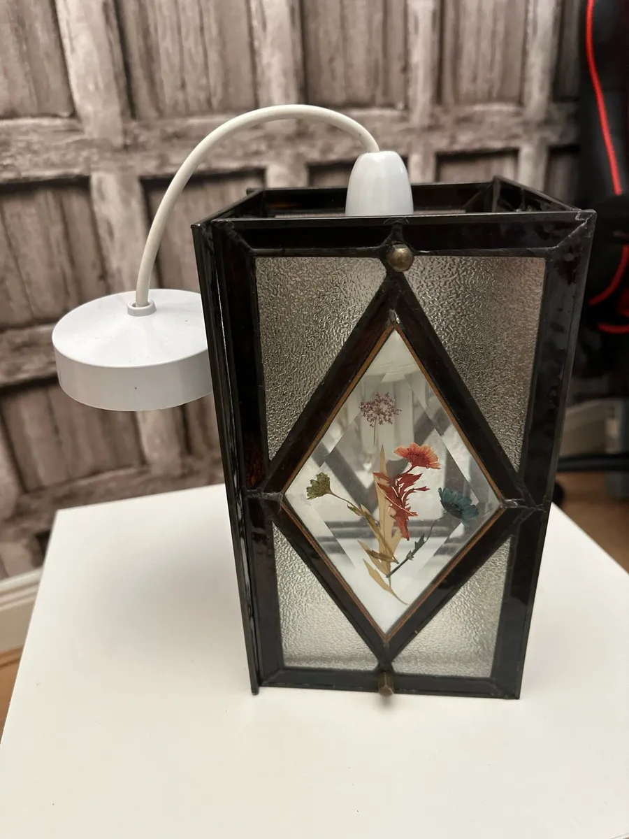 Hanging Glas Lamp with Bulb (like NEW) - Image 4