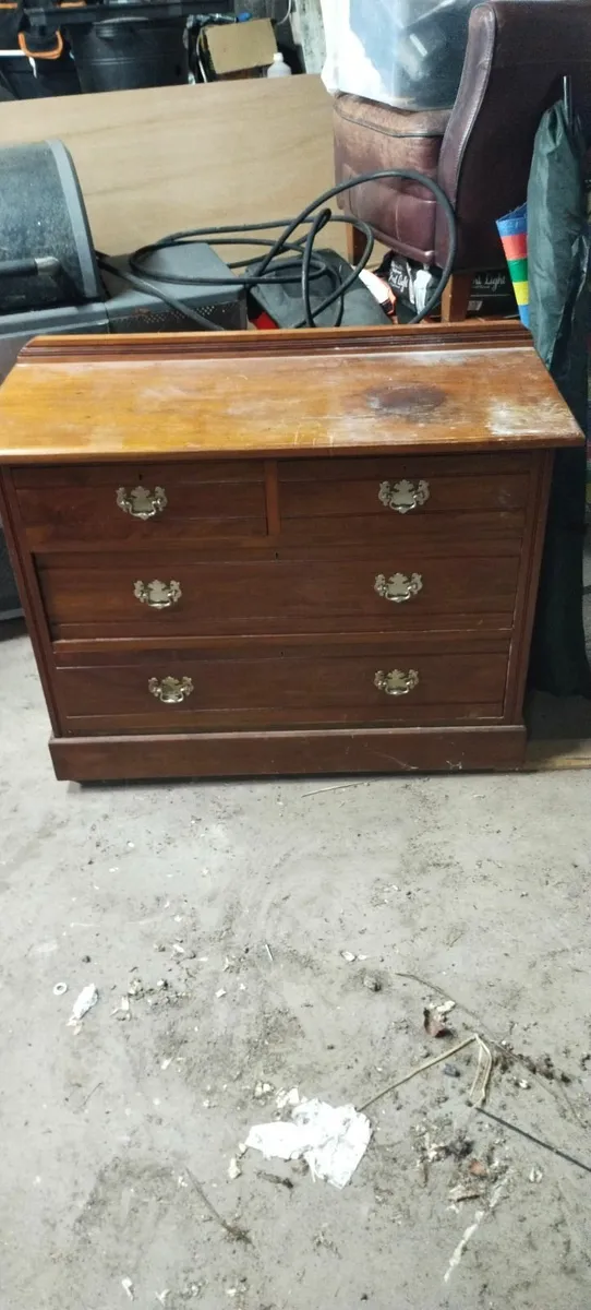 Chest of drawers - Image 2