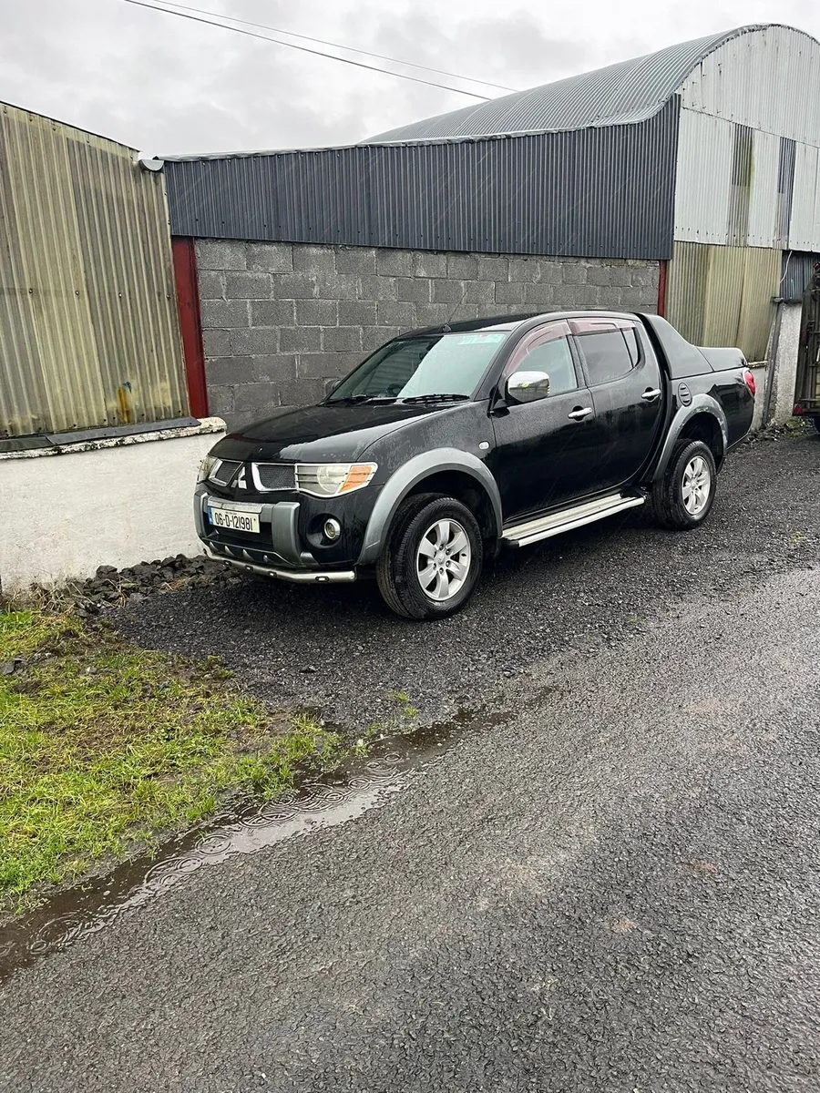 Mitsubishi L200 2006 - Image 2