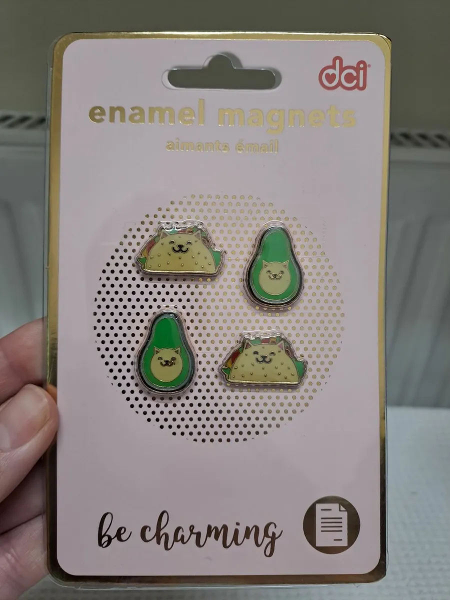 Free fridge magnets taco and avo - Image 1