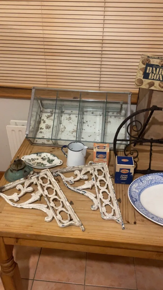 Old house /pub clearance - Image 4