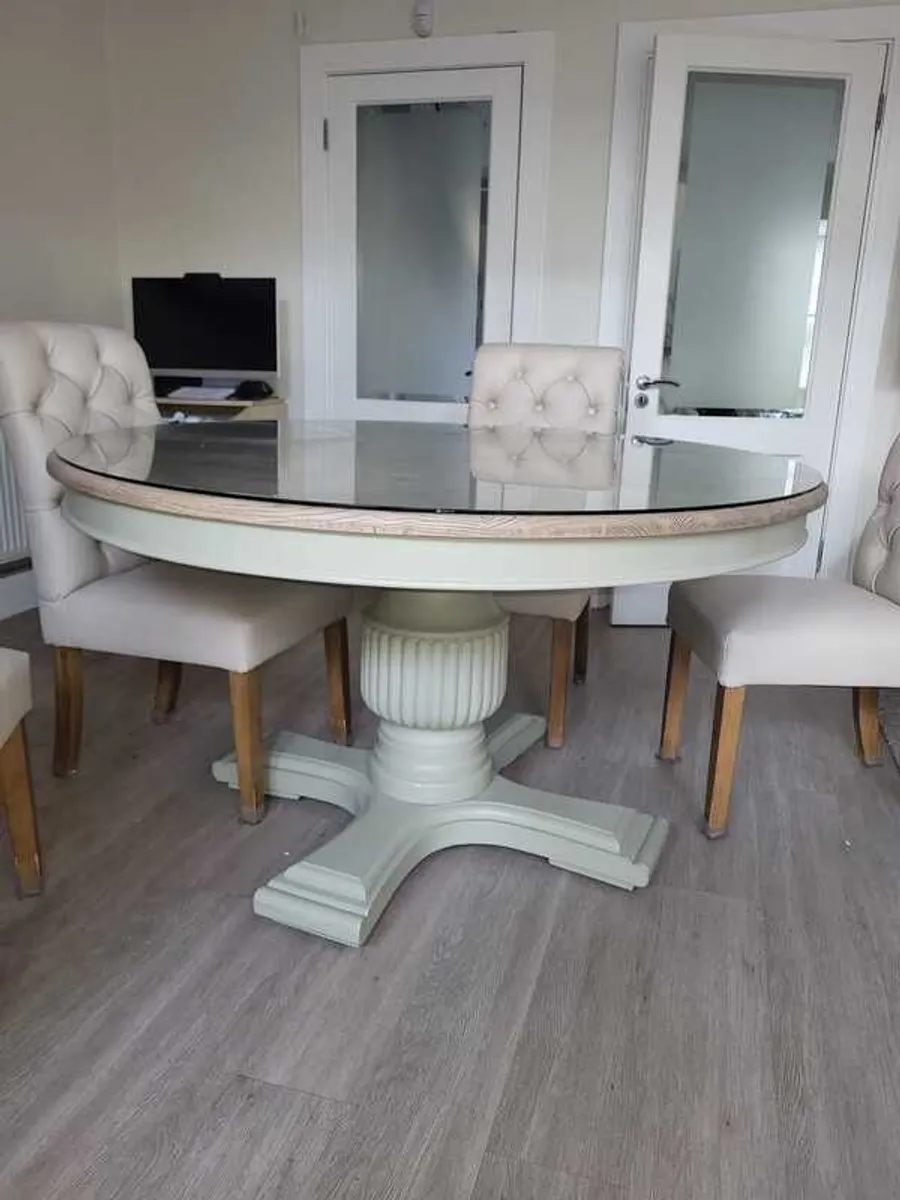 Dining room table chairs - Image 2