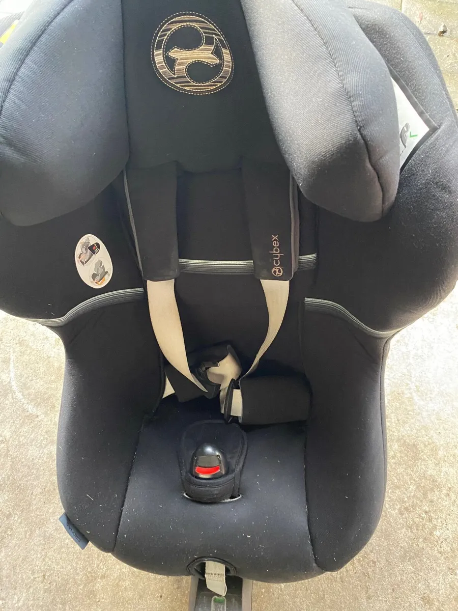 Baby car seat - Image 1