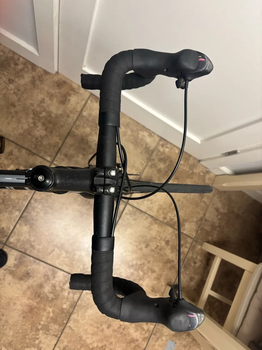 Carrera racer bike - Image 2