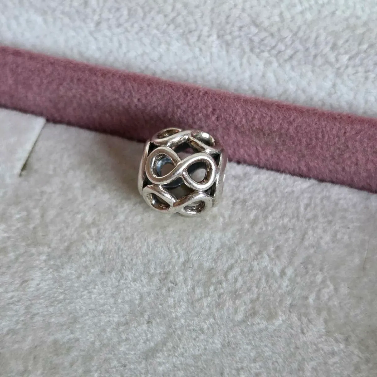 Pandora infinity charm perfect condition - Image 1