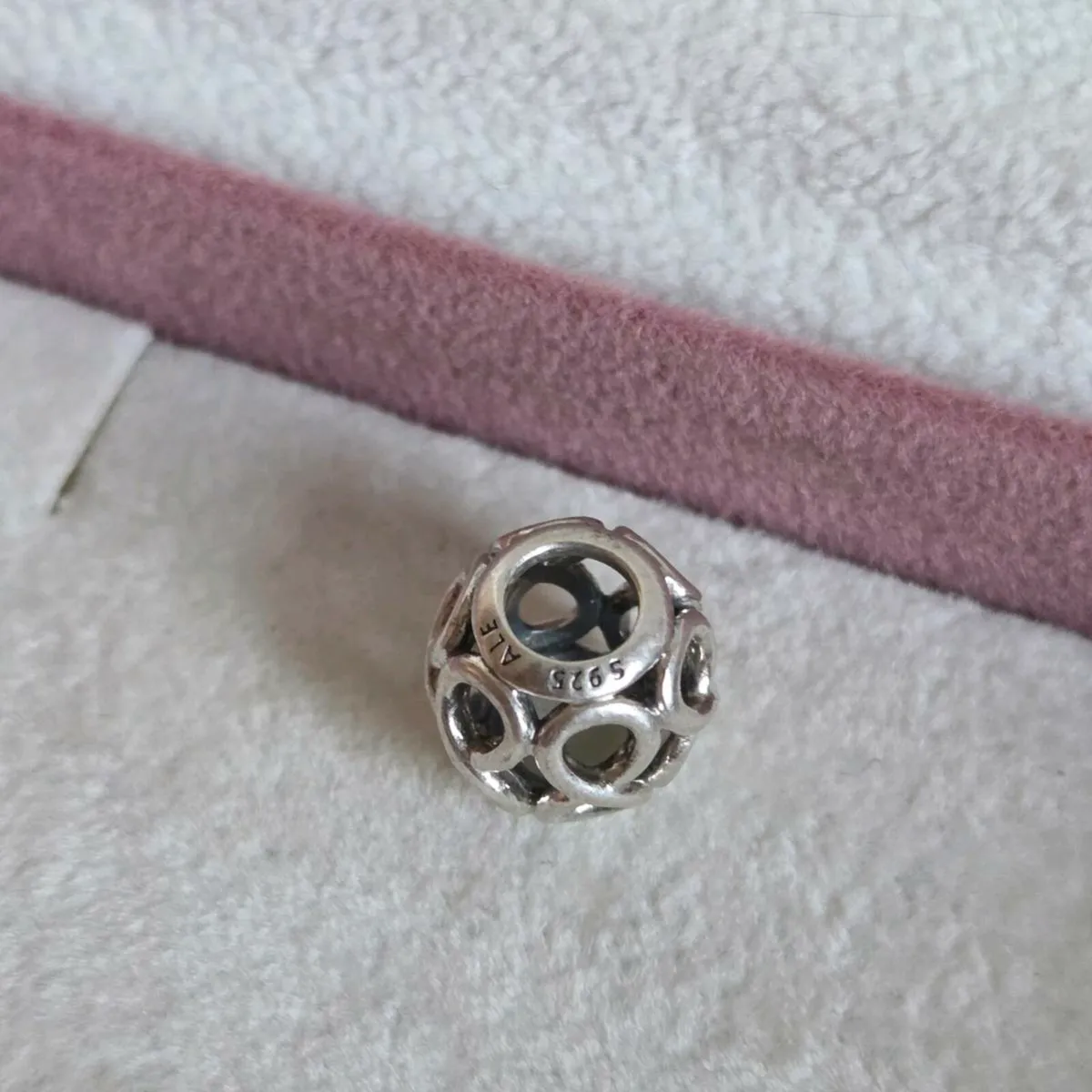 Pandora infinity charm perfect condition - Image 3