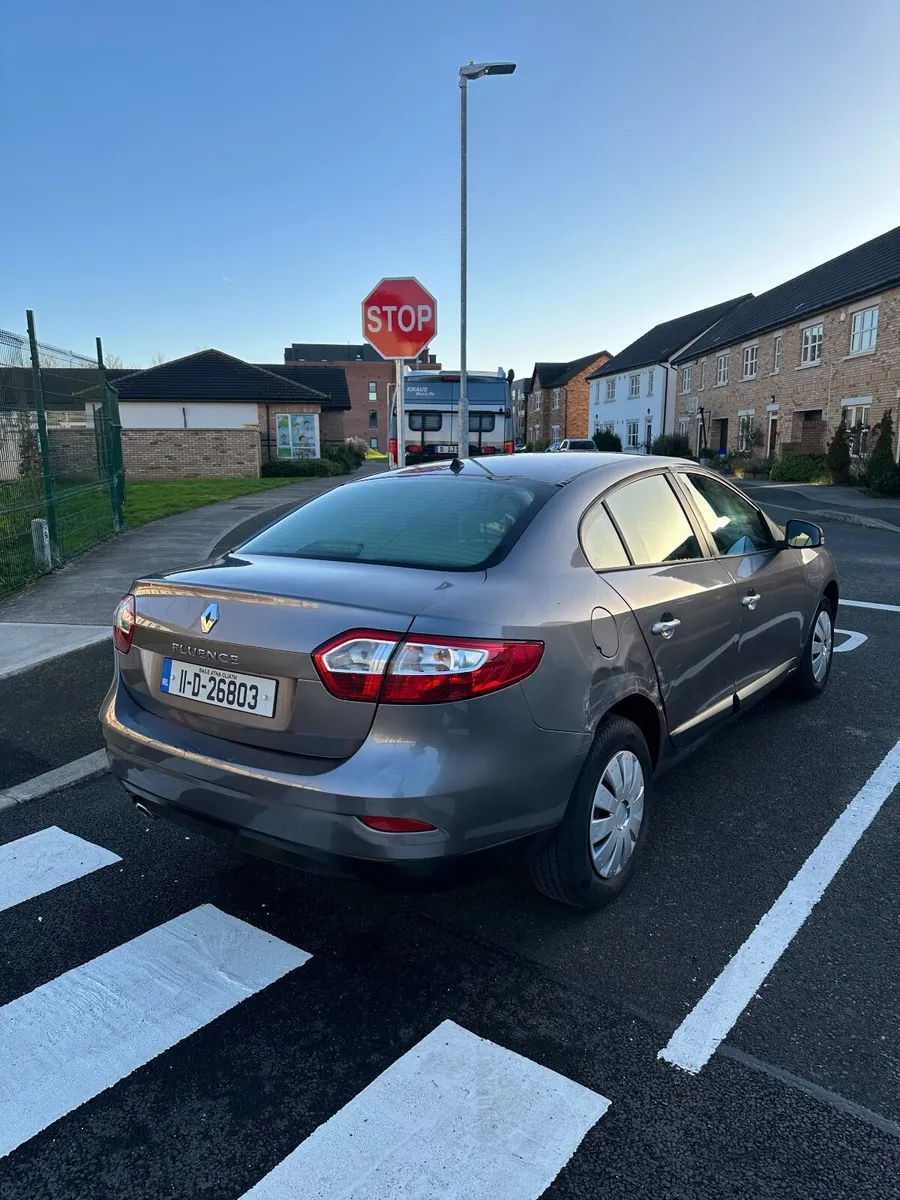Renault Fluence 2011 - Image 1