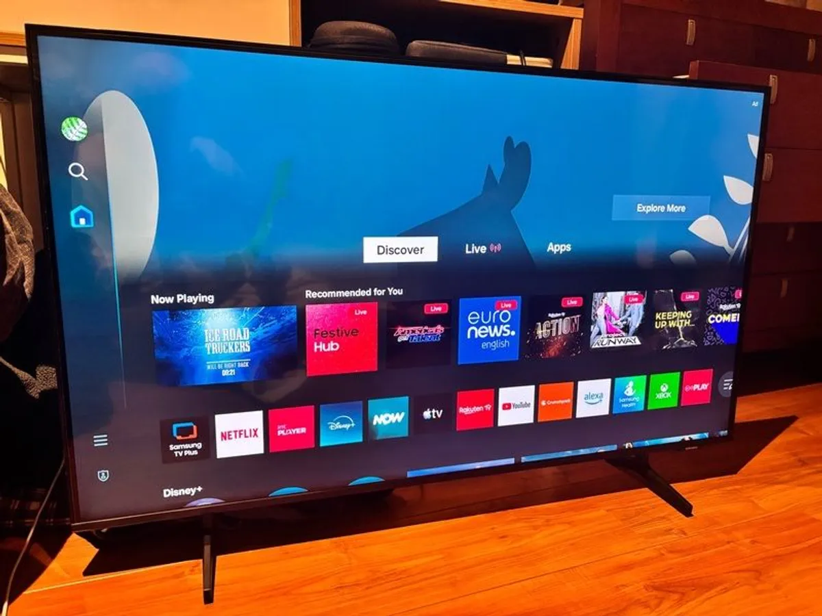 Samsung 43" Bu8070 Crystal Uhd 4k Hdr Smart Tv 2022 | Ue43bu8070uxxu - Image 3