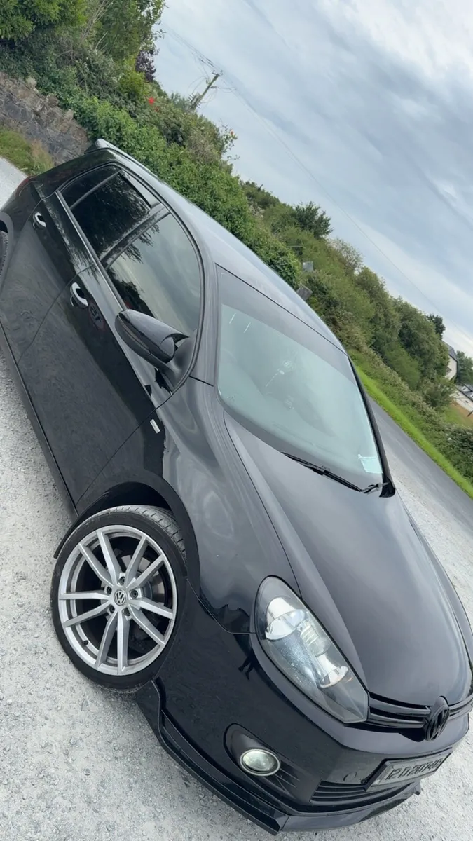 Volkswagen Golf - Image 2