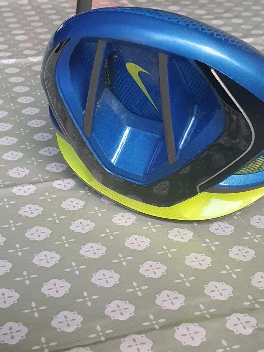 RARE EDITION NIKE FLY PRO DRIVER - Image 2