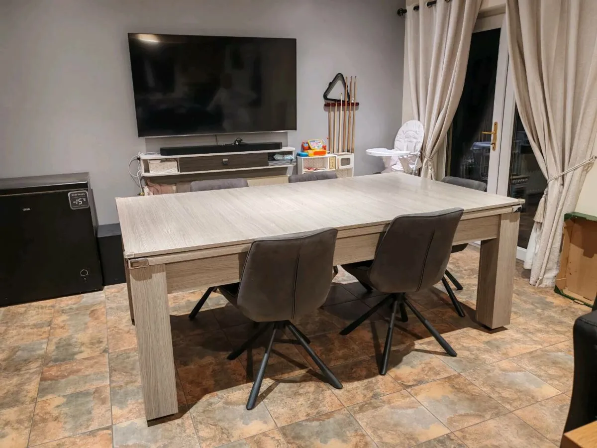 7x4 Slate Bed Pool Table/Dining Table with chairs - Image 3