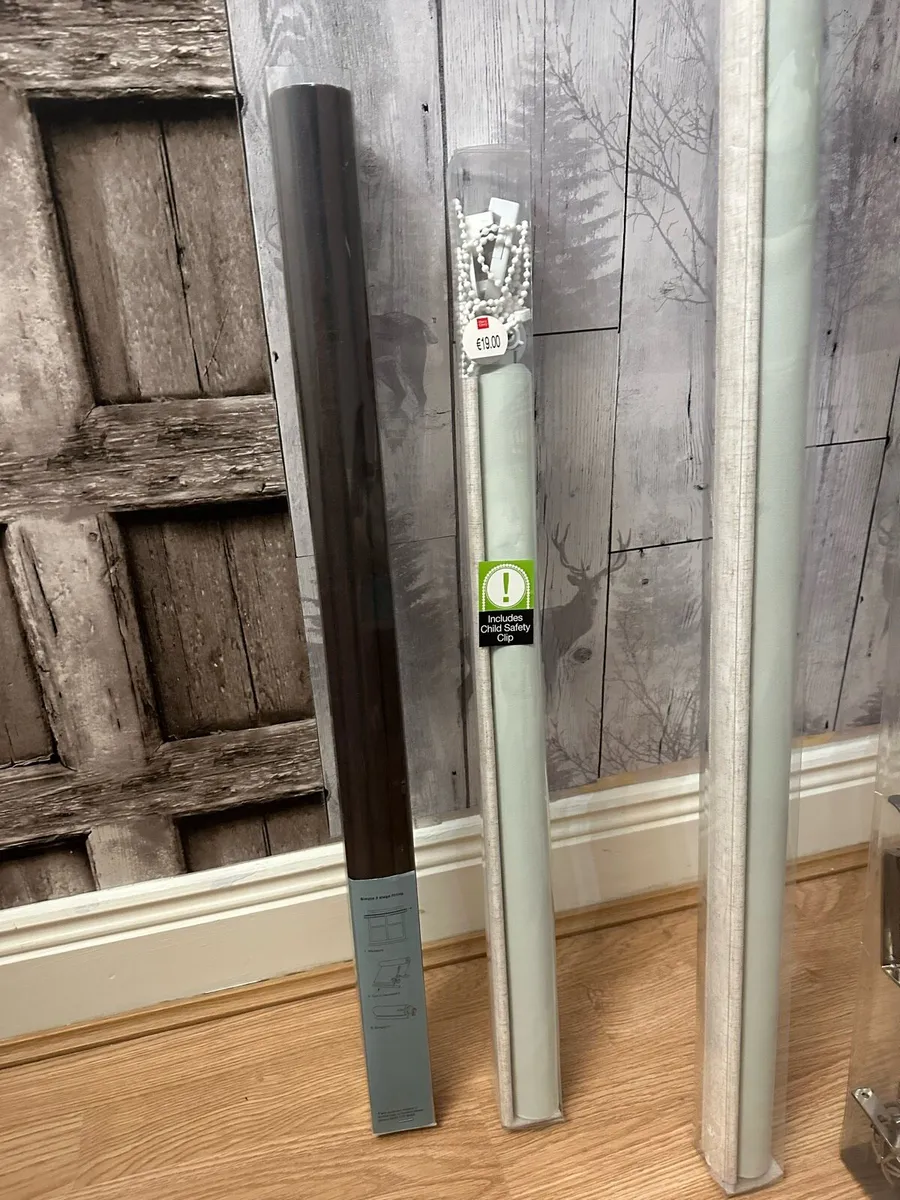 Black Out Roller Long, Small and Curtain Pole - Image 2