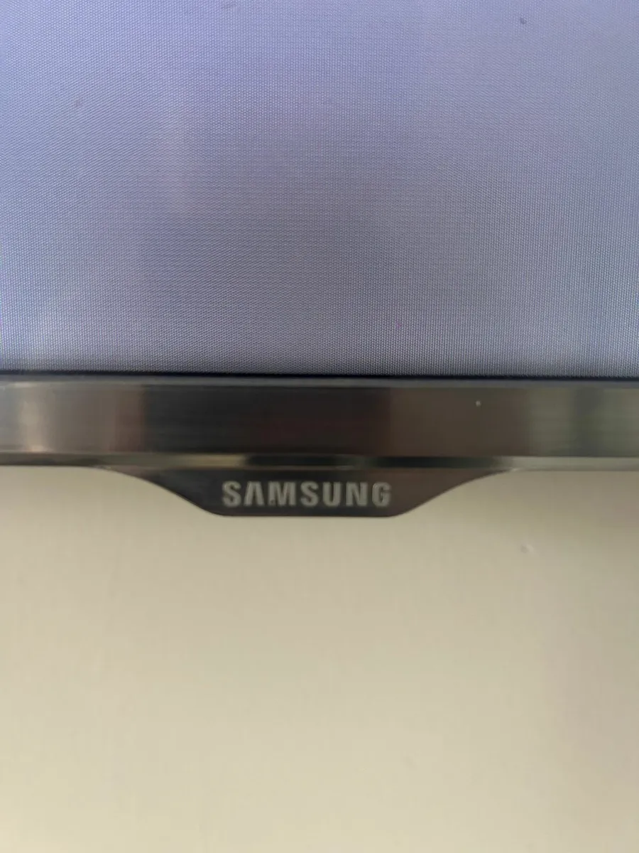 Samsung TV - Image 2