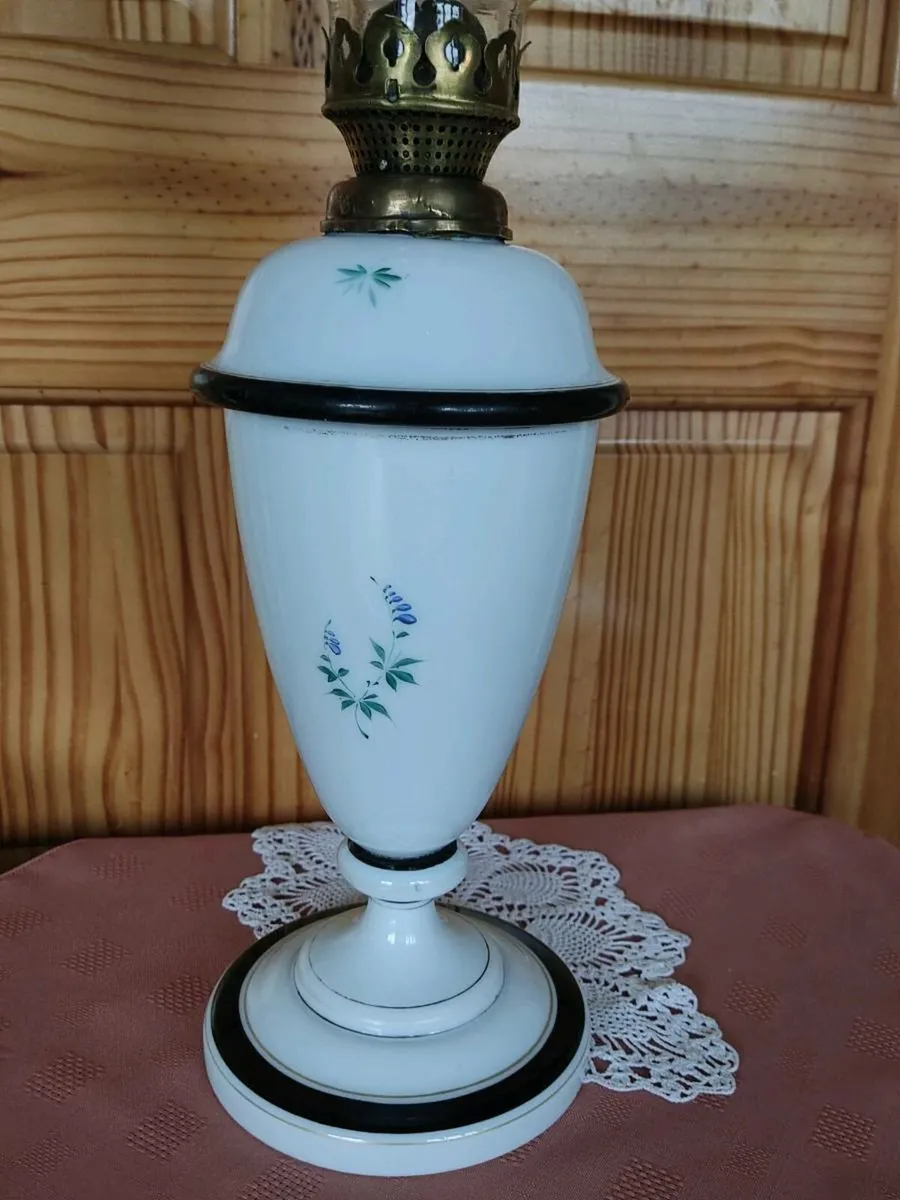 Vintage oil lamp - Image 3