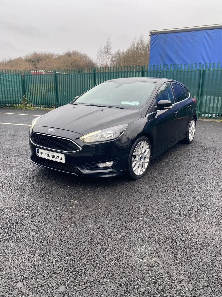 Ford Focus 2016 Zetec - Image 3