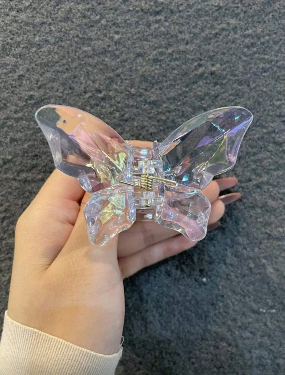 🦋 Iridescent Butterfly Hair Clip - Image 1