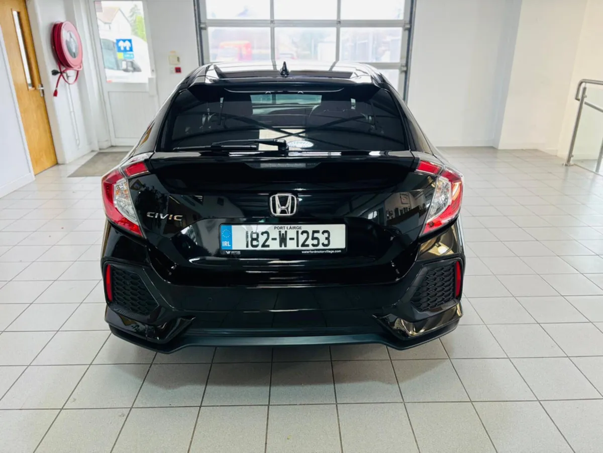 Honda Civic 1.0 VTEC 126 SR S/S 5DR 126PS - Image 2