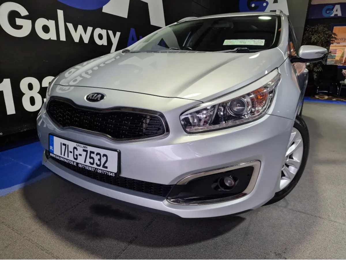 Kia Ceed AUTOMATIC-1.6 CRDI-LOW MILEAGE - Image 1