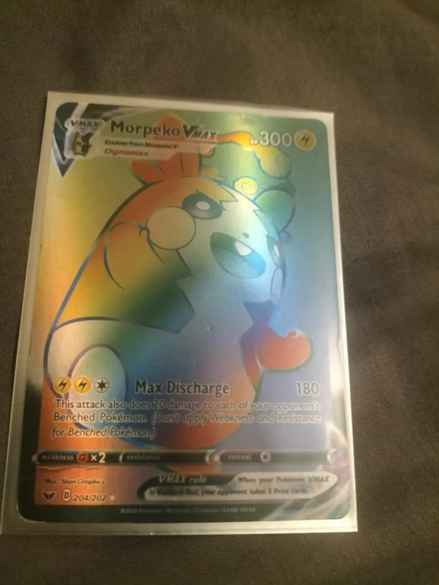 POKEMON MORPEKO VMAX CARD - Image 1
