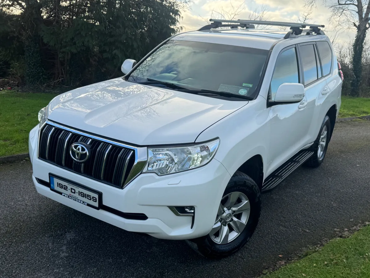 JAN SALE 🛞 Toyota Land Cruiser 2019 + VAT - Image 1