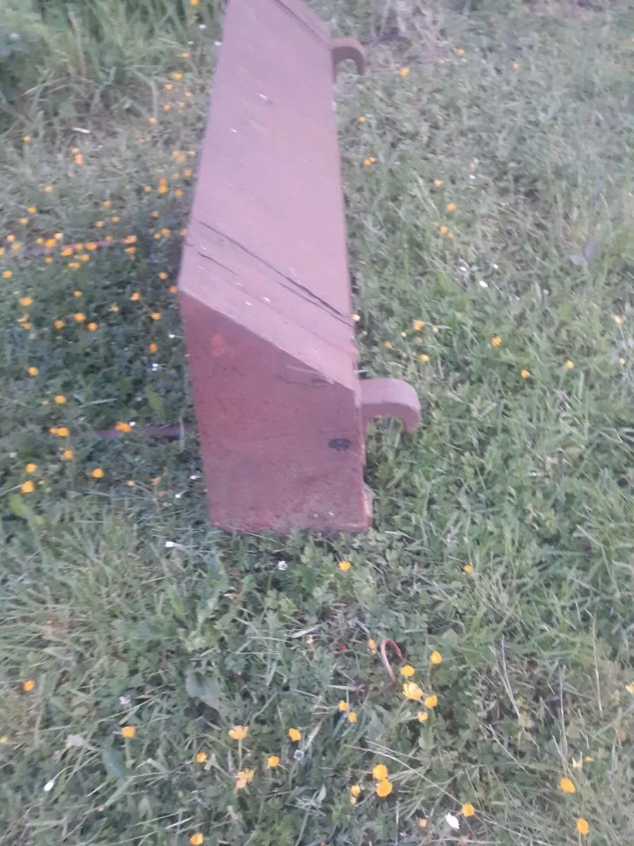 Loader spike - Image 2