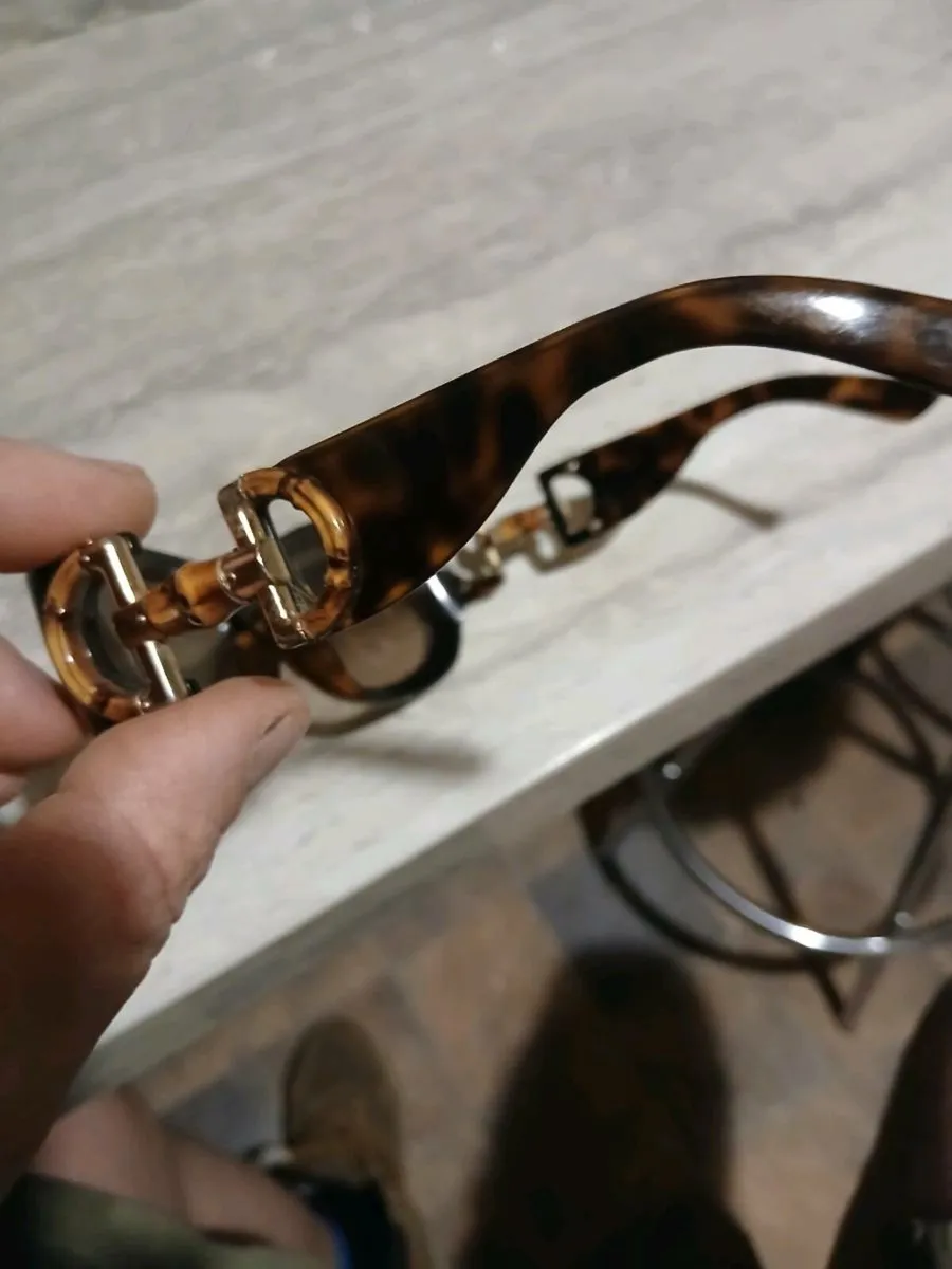 Gucci ladies sunglasses - Image 3