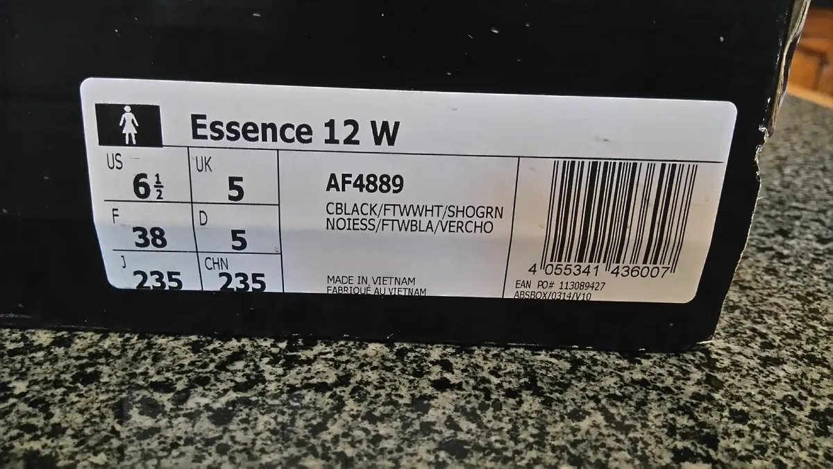 Adidas Essence 12 Indoor Court Shoes (Brand New). - Image 3