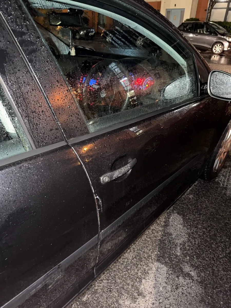 Volkswagen Golf 1.6 Petrol 2005 - Image 4