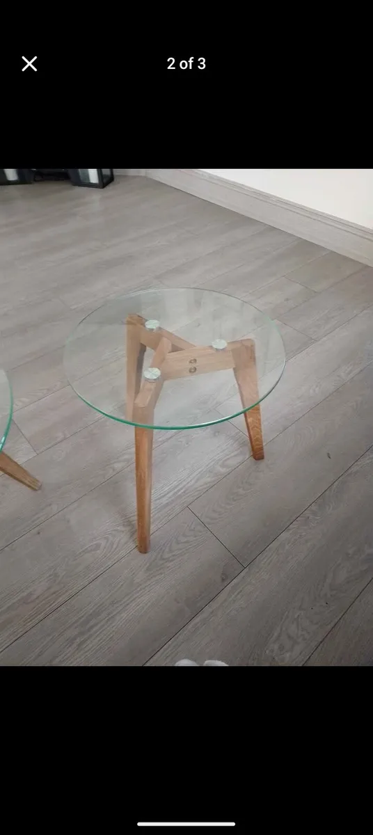 Nest of glass table - Image 3