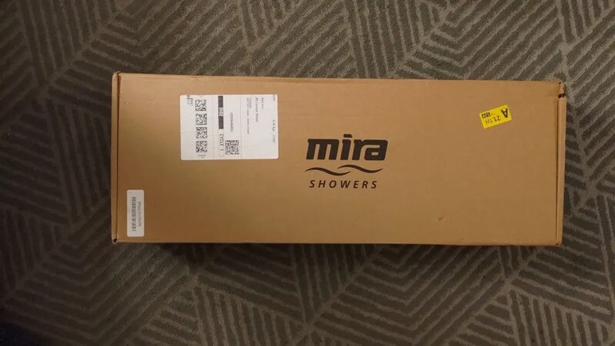 Mira Decor Dual Warm Silver 10.8kW Manual Electric Shower - Image 2